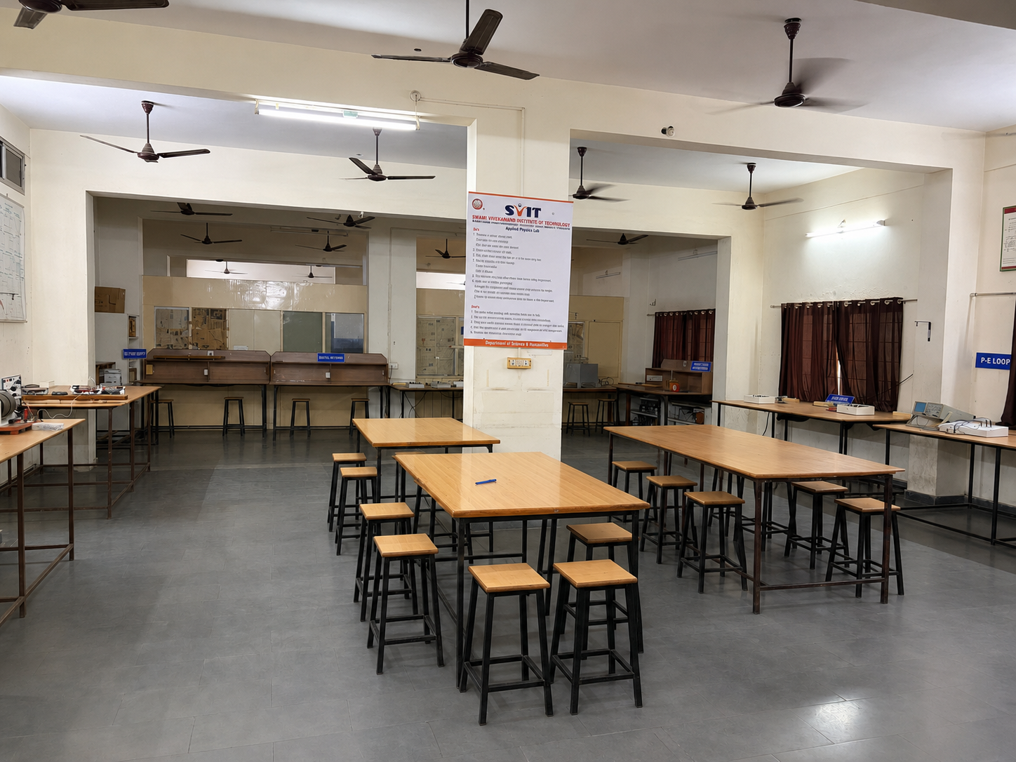 SVIT Computer Lab view 1